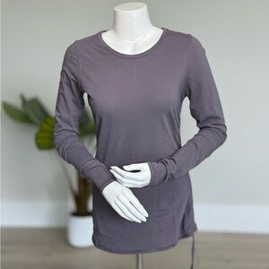 Lululemon Ladies top